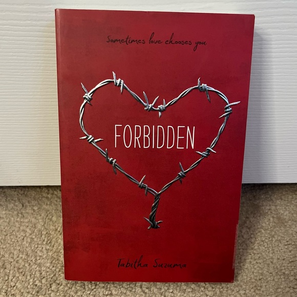 forbidden by tabitha suzuma - book - Picture 1 of 2